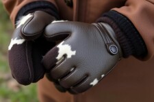 Краги из спилка крупного рогатого скота (КРС): практичный выбор для работы и быта